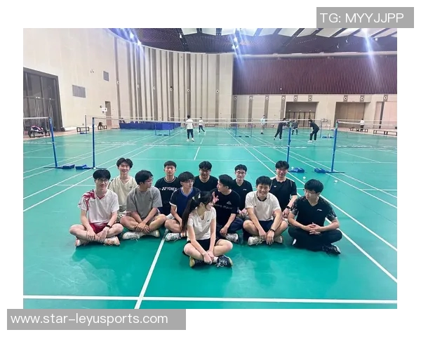 运动最新数据武汉羽毛球队在羽毛球配合排行榜中荣获第五名展现出强大实力与团队默契 运动最新数据武汉羽毛球队在羽毛球配合排行榜中荣获第五名展现出强大实力与团队默契